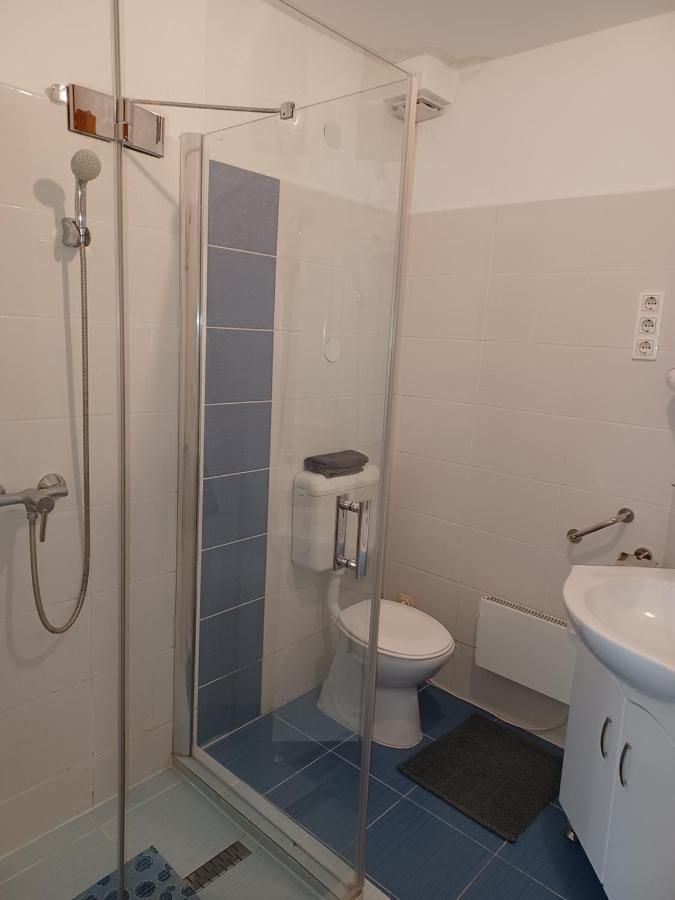 Penzión pre hostí Eva Apartmanhaz *