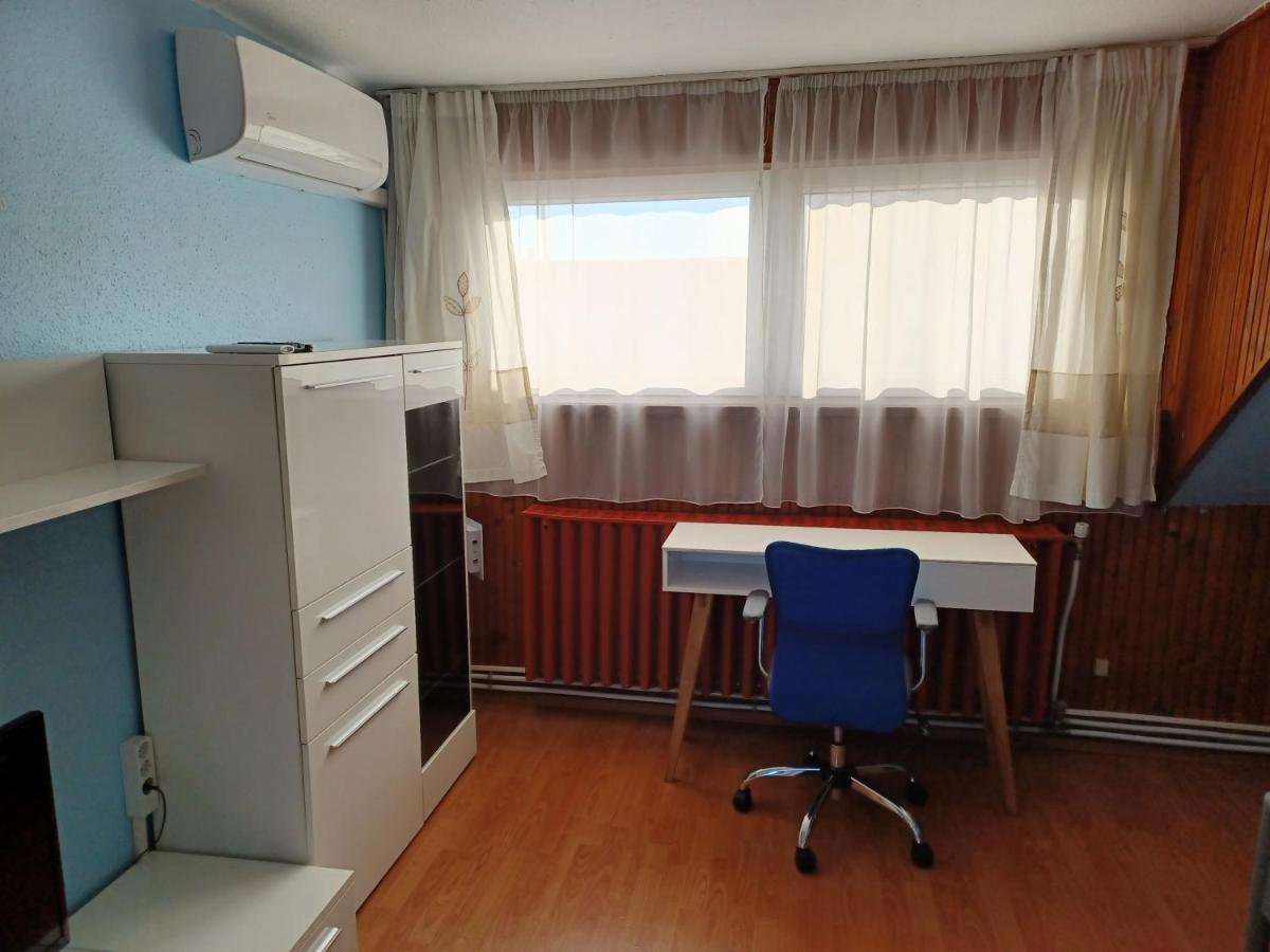 Eva Apartmanhaz Penzión pre hostí Eger