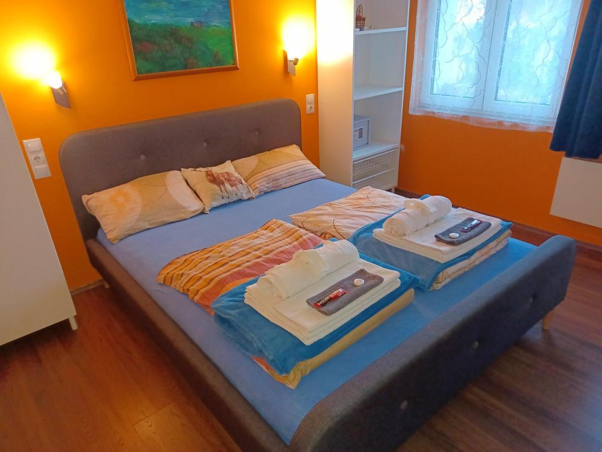 Eva Apartmanhaz Eger